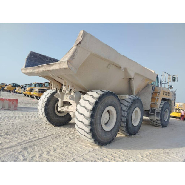 2017 Komatsu HYM400-3R-41787704