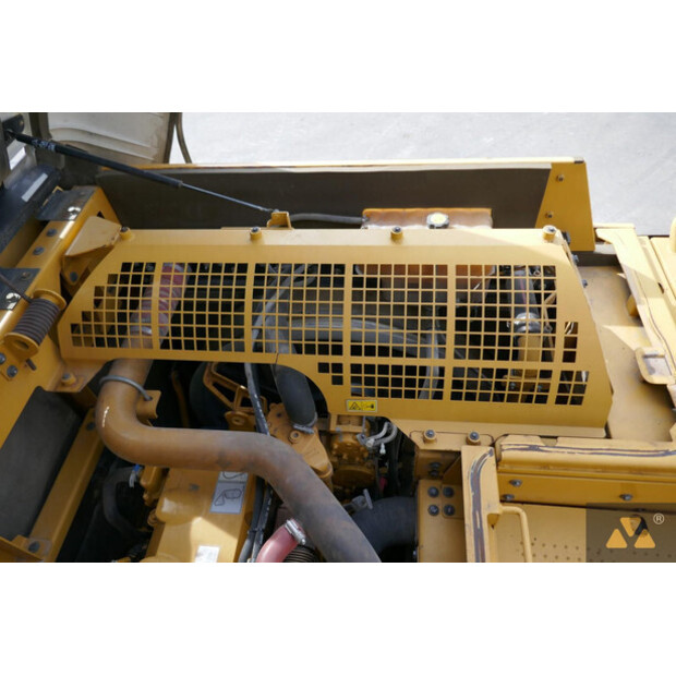 2015 Caterpillar 352FL-41787734