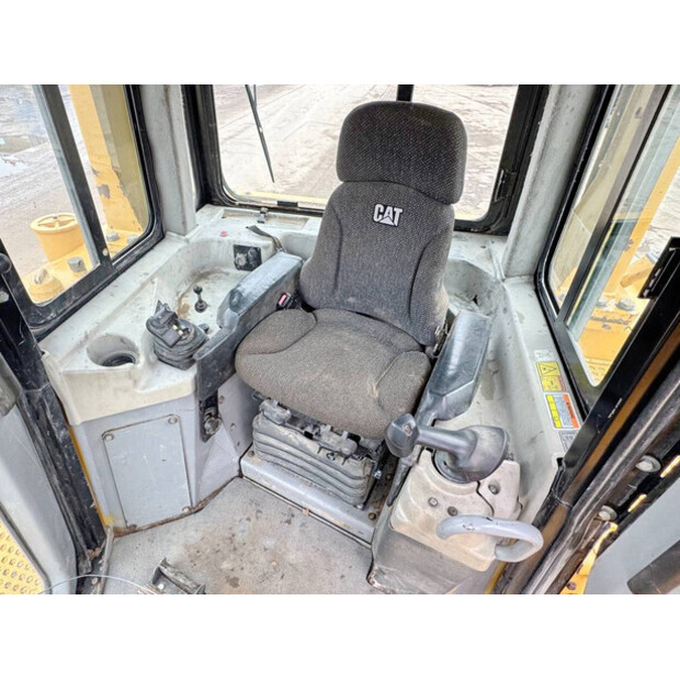 2010 كاتربيلر D6T-41788171