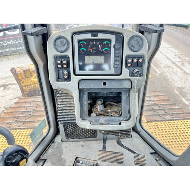 2010 كاتربيلر D6T-41788172