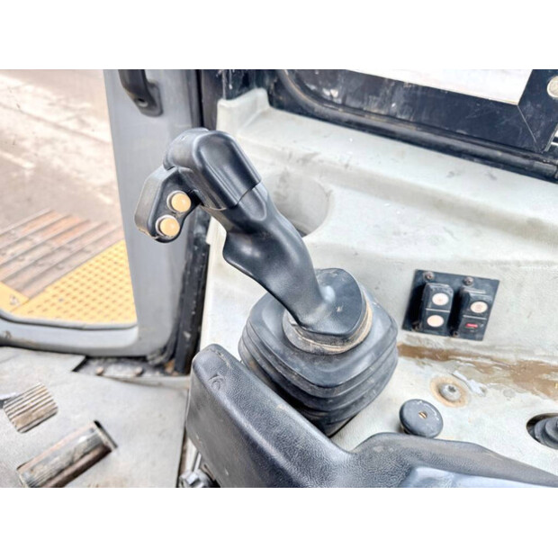 2010 كاتربيلر D6T-41788174