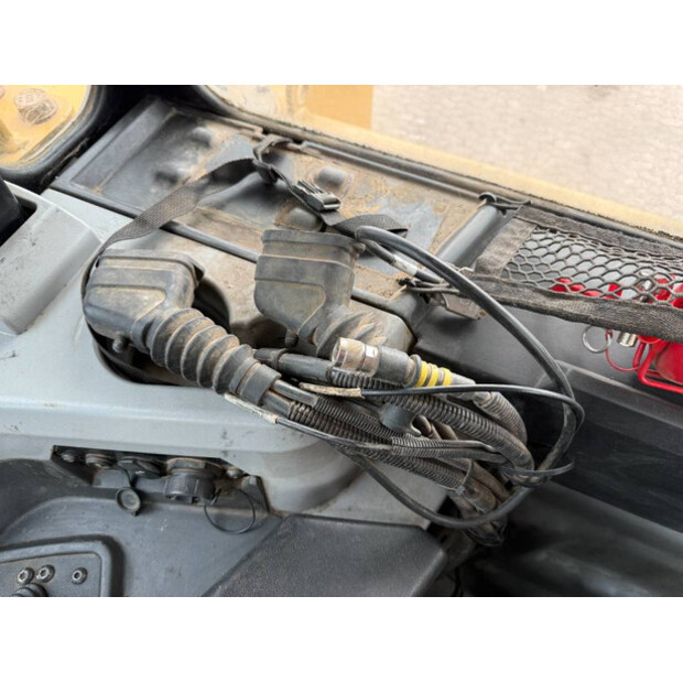 2017 كاتربيلر D6T LGP-41788219