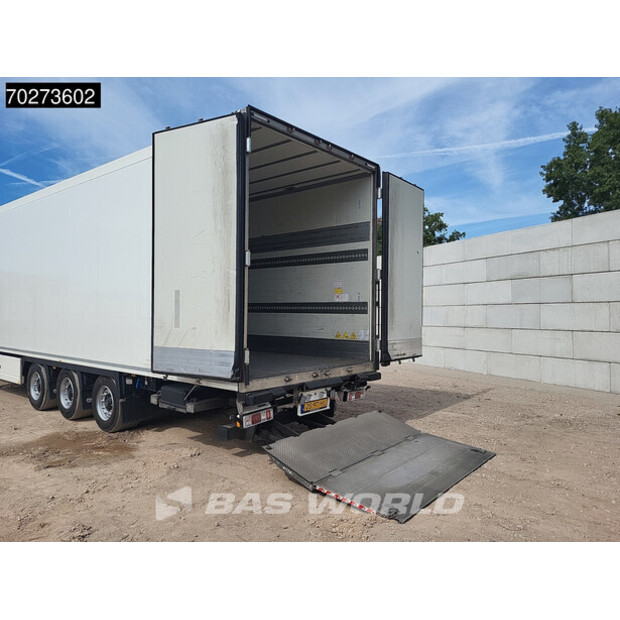 2020 Krone Carrier Vector 1550-41788235
