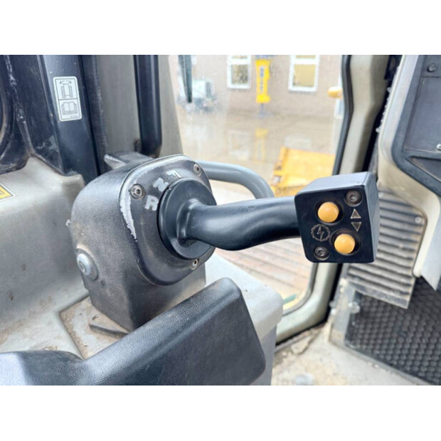 2009 Caterpillar D6T LGP-41788260