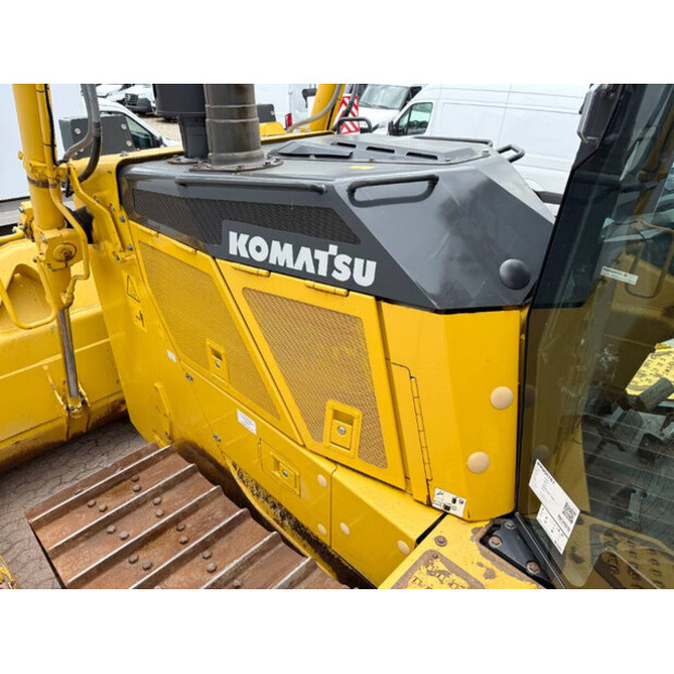 2018 Komatsu D155AX-8-41788368