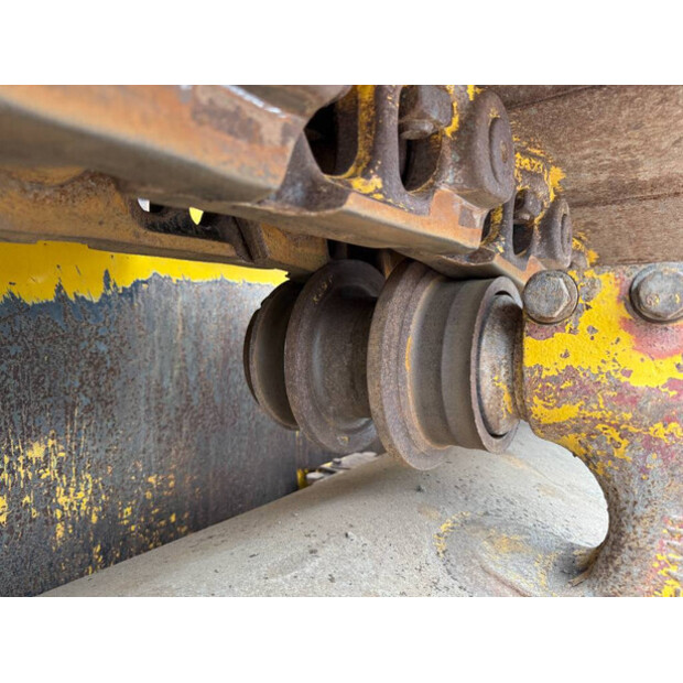 2018 Komatsu D155AX-8-41788376