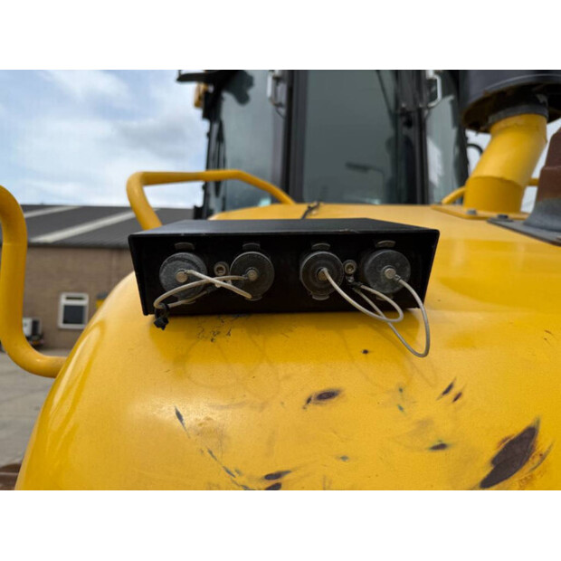 2021 Komatsu D61PXI-24-41788425