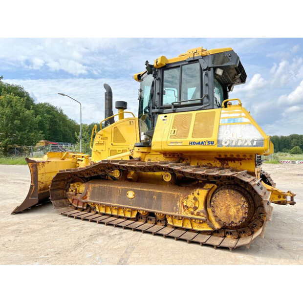 2016 Komatsu D61PXI-24-41788430