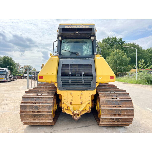 2016 Komatsu D61PXI-24-41788431