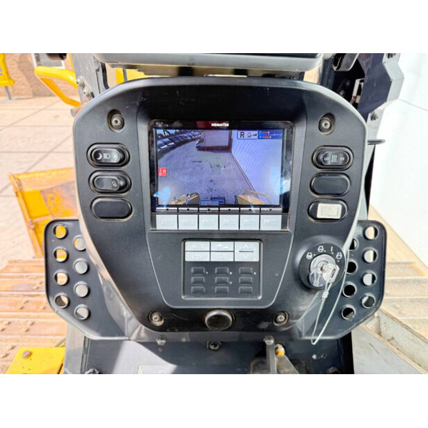 2016 Komatsu D61PXI-24-41788456