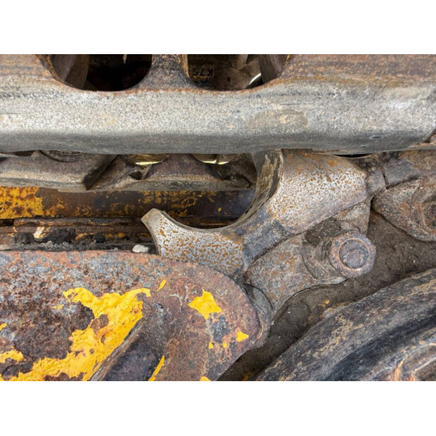 2016 Komatsu D61PXI-24-41788470