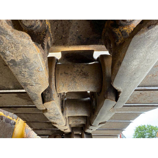 2016 Komatsu D61PXI-24-41788472