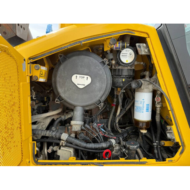 2016 Komatsu D61PXI-24-41788473