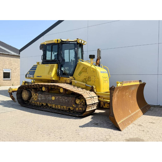 2019 كوماتسو D61PXI-24-41788511