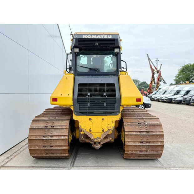 2020 كوماتسو D61PXI-24-41788537