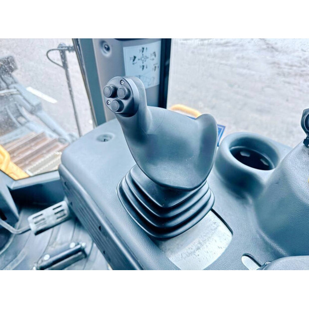 2023 Liebherr PR746-41788589