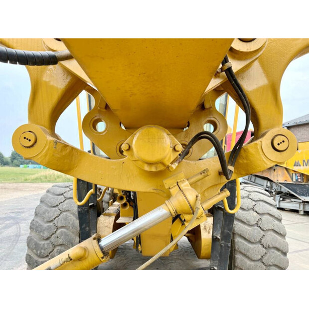 2002 Caterpillar 16H-41788785