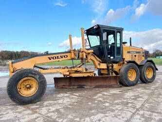 Image de NIVELEUSES 2002 Volvo G740B