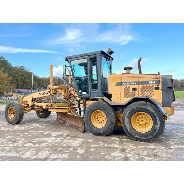 2002 Volvo G740B-41788803