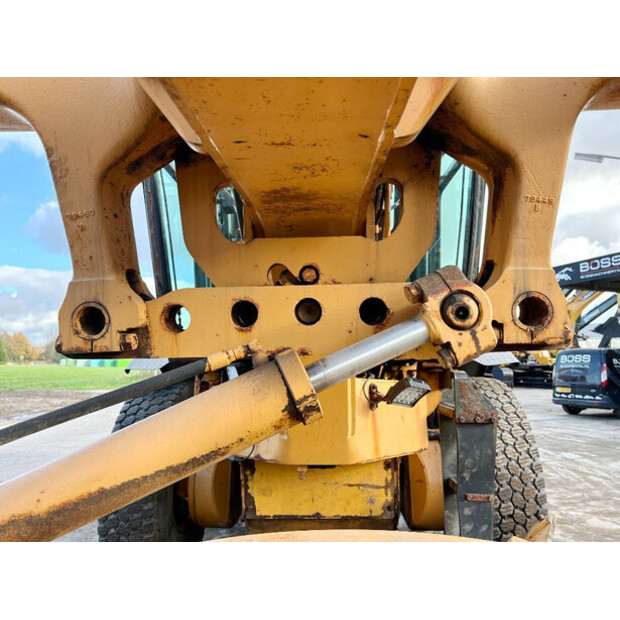 2002 Volvo G740B-41788814