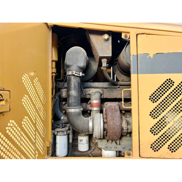 2002 Volvo G740B-41788816
