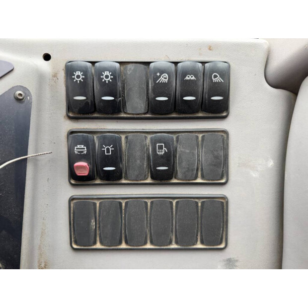 2014 فولفو G970-41788981