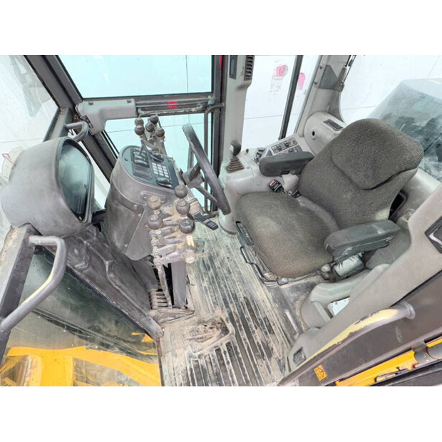 2008 فولفو G990-41789104