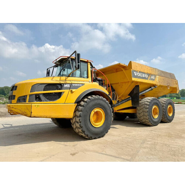 2018 فولفو A45G-41789361