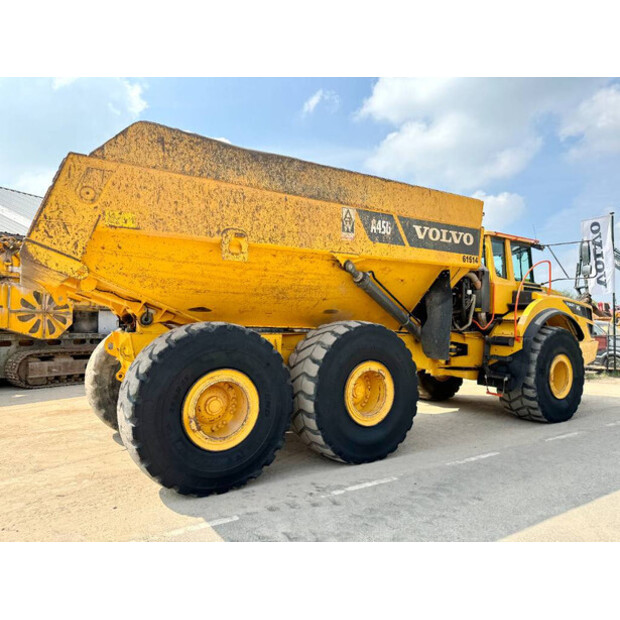 2018 فولفو A45G-41789364