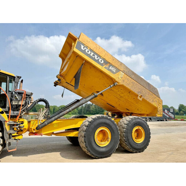 2018 فولفو A45G-41789369