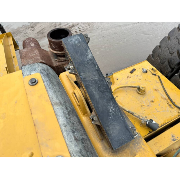 2012 Caterpillar 777G-41789461