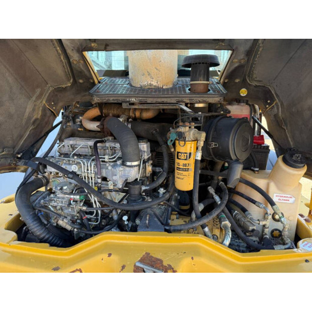 2010 كاتربيلر 908H-41789610