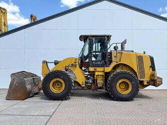 Image for WHEEL LOADERS 2014 Caterpillar 950K