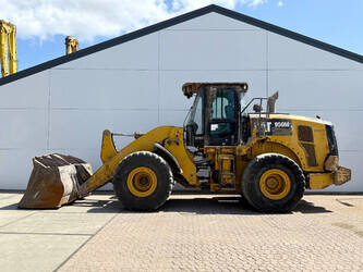 Image for WHEEL LOADERS 2016 Caterpillar 950M