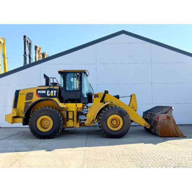 2018 Caterpillar 950M-41789860
