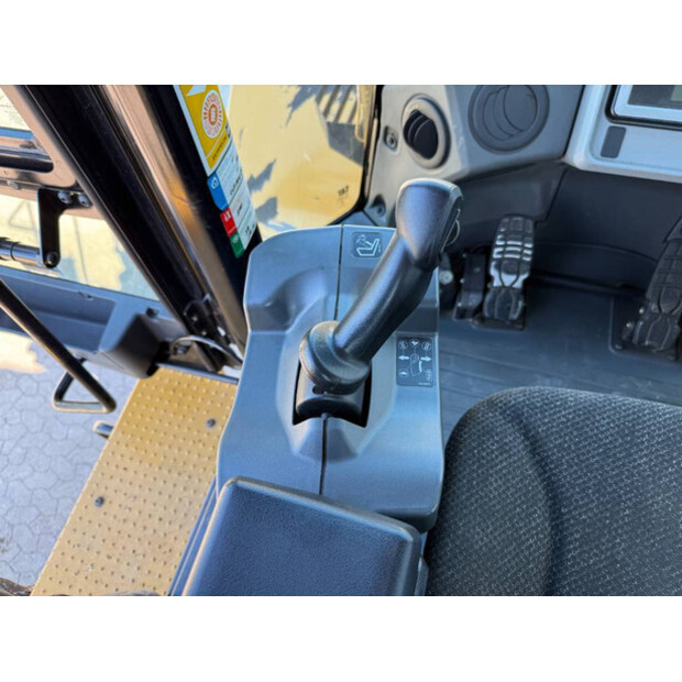 2018 Caterpillar 950M-41789864