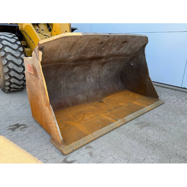 2018 Caterpillar 950M-41789868
