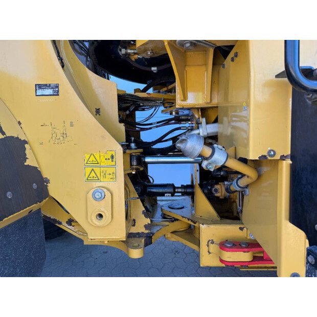 2018 Caterpillar 950M-41789871