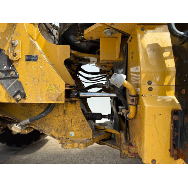 2018 Caterpillar 966M-41789990