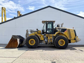 Image for WHEEL LOADERS 2015 Caterpillar 972M