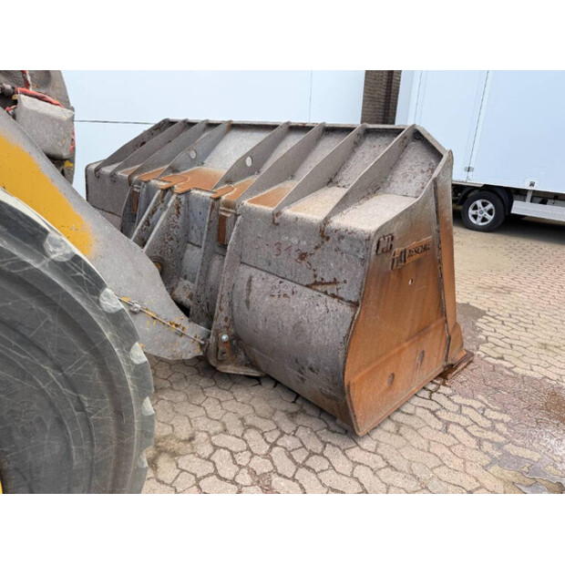 2015 Caterpillar 972M-41790049