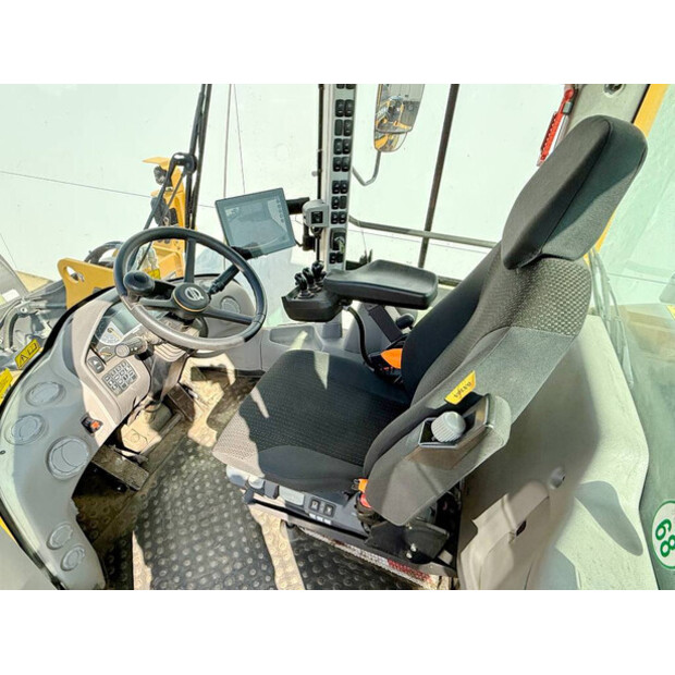 2021 Volvo L110H-41790401