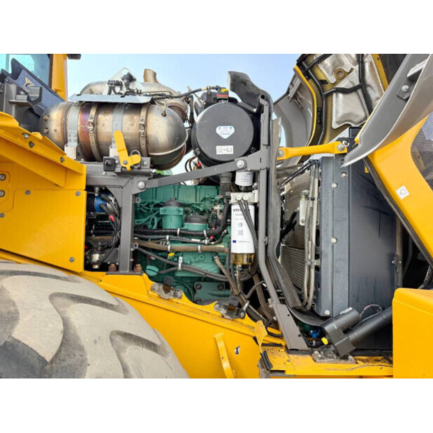 2021 Volvo L110H-41790417