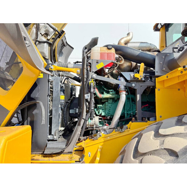 2021 Volvo L110H-41790418