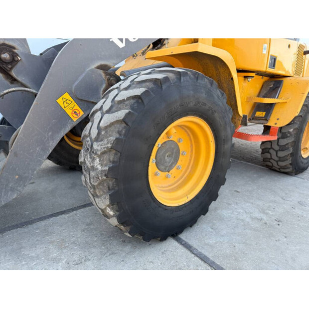 2021 Volvo L30G-41790622