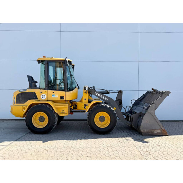 2021 Volvo L30G-41790640
