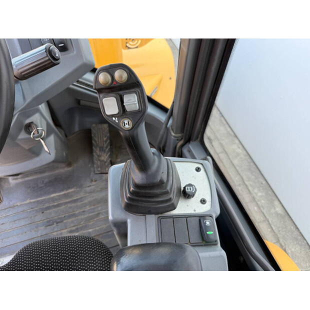 2021 Volvo L30G-41790644