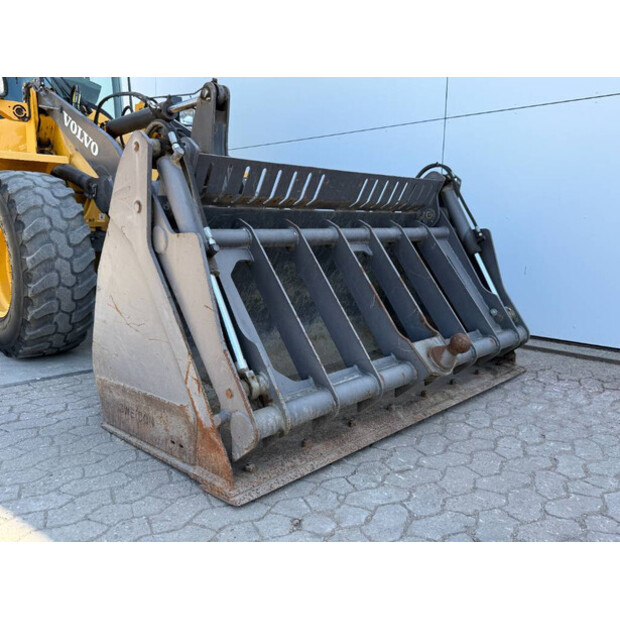 2021 Volvo L30G-41790652