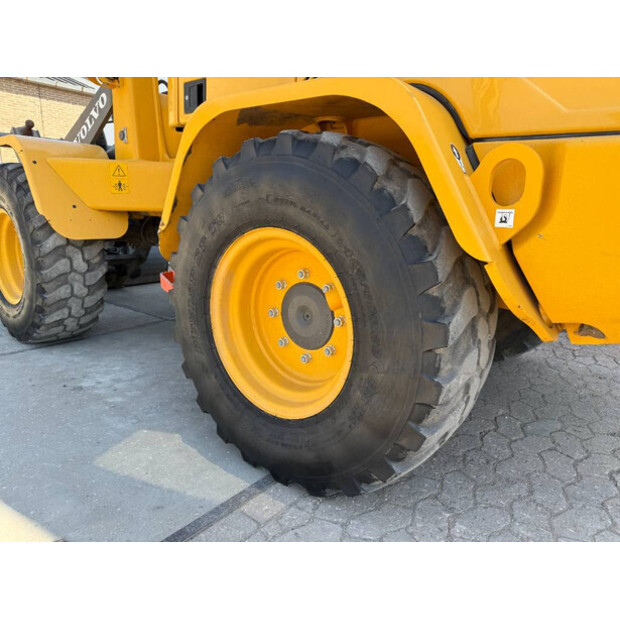 2021 Volvo L30G-41790656