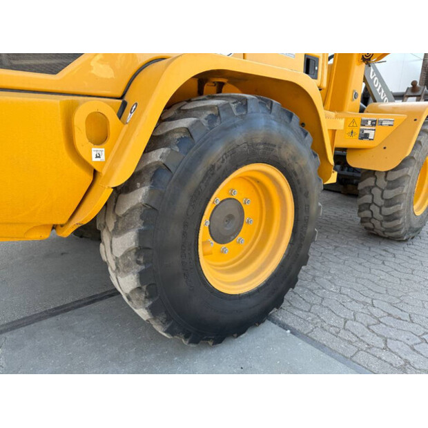 2021 Volvo L30G-41790657